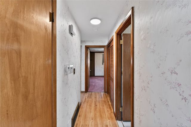 88 Bly Street, Warwick, RI 02888