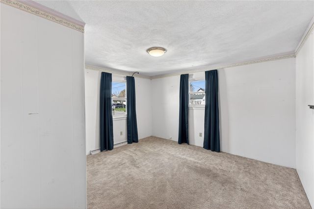 88 Bly Street, Warwick, RI 02888