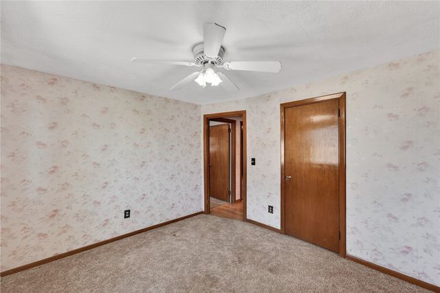 88 Bly Street, Warwick, RI 02888