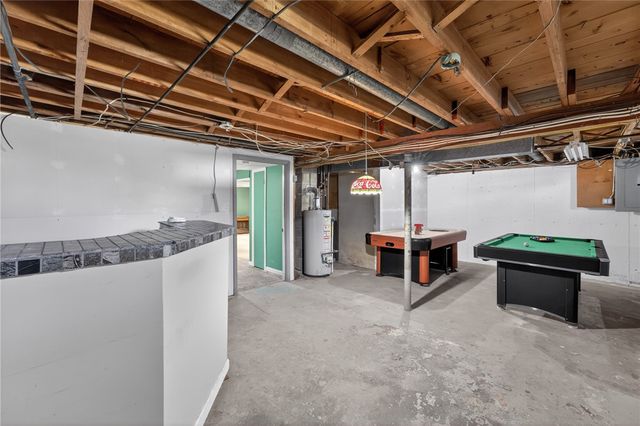 88 Bly Street, Warwick, RI 02888