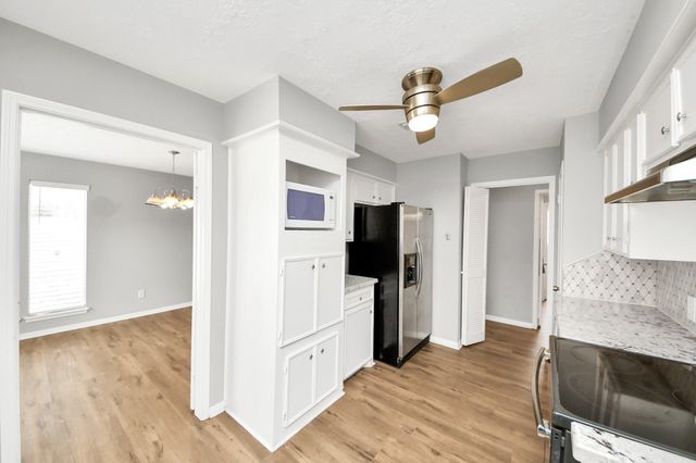 619 Shenandoah Drive, Shenandoah, TX 77381