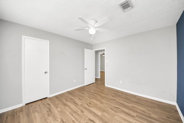 619 Shenandoah Drive, Shenandoah, TX 77381