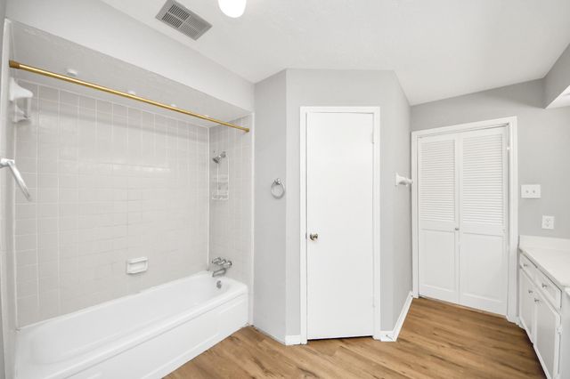 619 Shenandoah Drive, Shenandoah, TX 77381