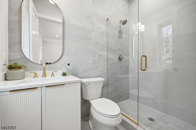 11 Rale Ter, Livingston Twp., NJ 07039