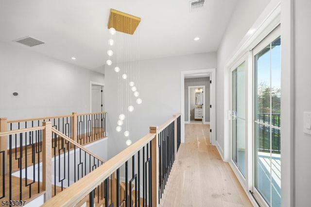 11 Rale Ter, Livingston Twp., NJ 07039