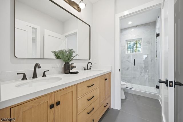 11 Rale Ter, Livingston Twp., NJ 07039