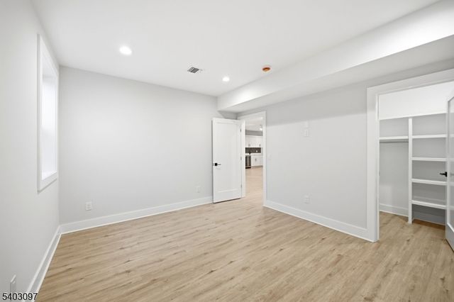 11 Rale Ter, Livingston Twp., NJ 07039