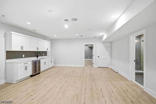 11 Rale Ter, Livingston Twp., NJ 07039