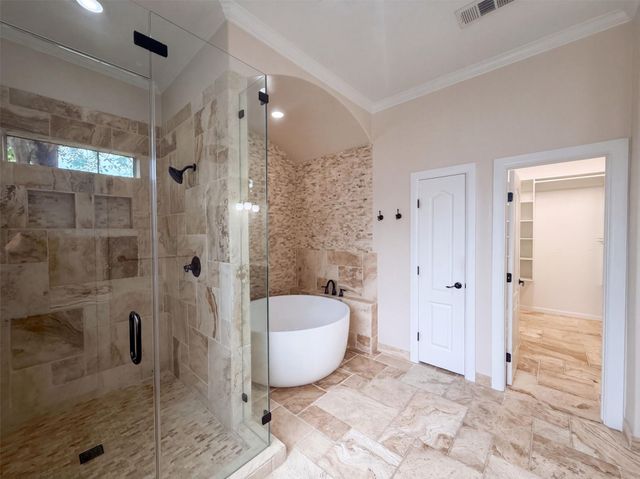 1005 Lewis Drive, Kemah, TX 77565