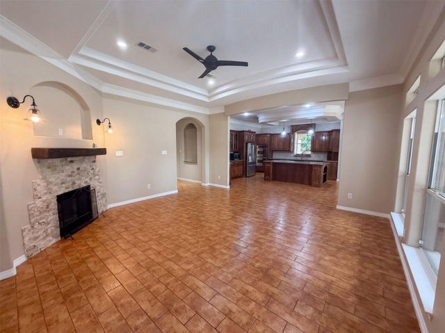 1005 Lewis Drive, Kemah, TX 77565