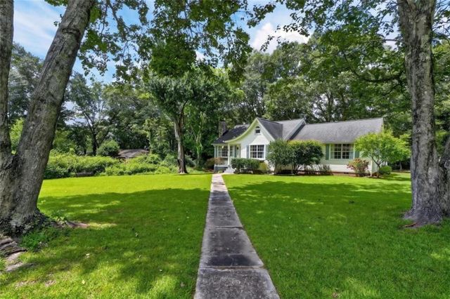 8641 Bowden Street, Douglasville, GA 30134