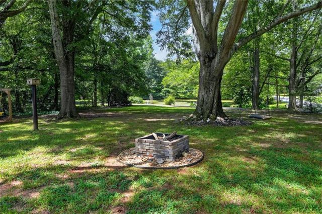 8641 Bowden Street, Douglasville, GA 30134