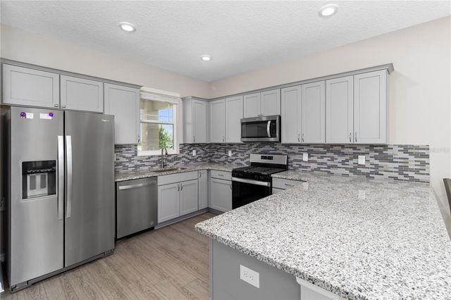 8925 SW 76TH STREET, Ocala, FL 34481