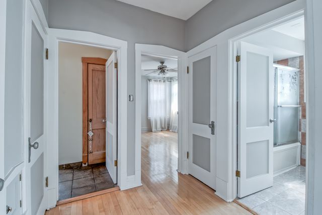 1301 Oak Park Avenue, Berwyn, IL 60402