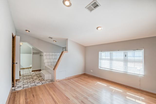 1301 Oak Park Avenue, Berwyn, IL 60402