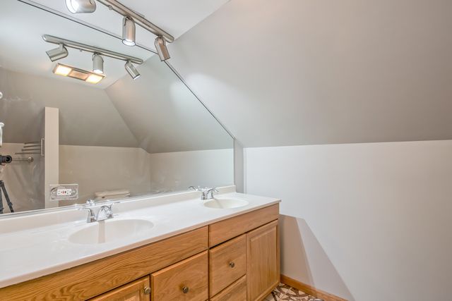 1301 Oak Park Avenue, Berwyn, IL 60402