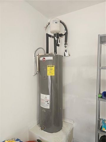 1738 Blue Heron Way, Hampton, GA 30228