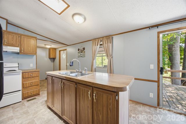 146 Mcintyre Road, Cherryville, NC 28021