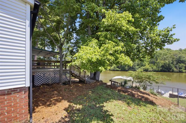 146 Mcintyre Road, Cherryville, NC 28021