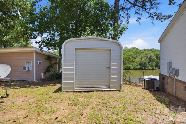 146 Mcintyre Road, Cherryville, NC 28021