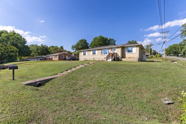 227 Bonnaridge Dr, Hermitage, TN 37076