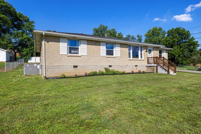 227 Bonnaridge Dr, Hermitage, TN 37076