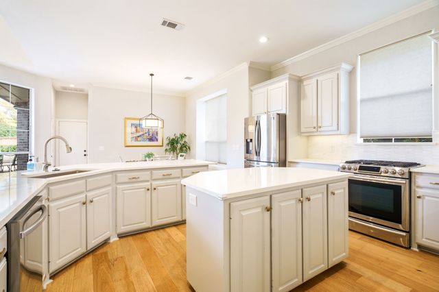 4513 Briar Hollow Drive, Plano, TX 75093