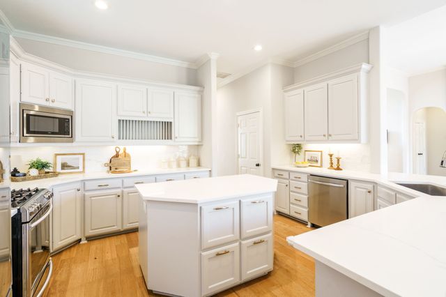 4513 Briar Hollow Drive, Plano, TX 75093