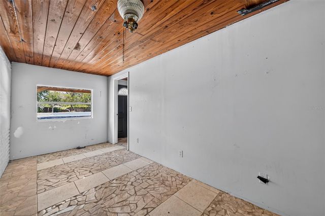 434 DIAMOND ACRES ROAD, Davenport, FL 33837