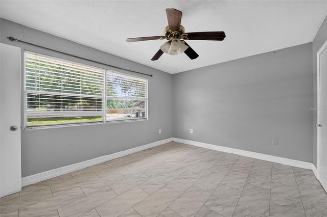 434 DIAMOND ACRES ROAD, Davenport, FL 33837