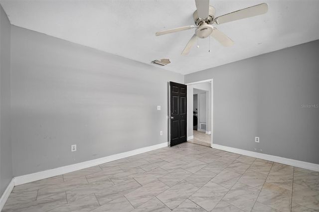 434 DIAMOND ACRES ROAD, Davenport, FL 33837