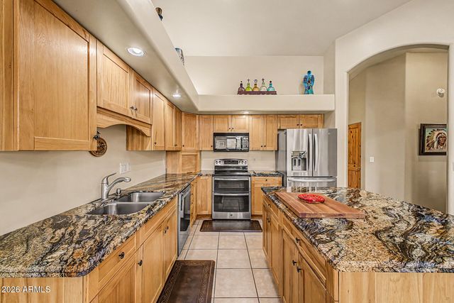 13849 E HAWKNEST Road, Scottsdale, AZ 85262