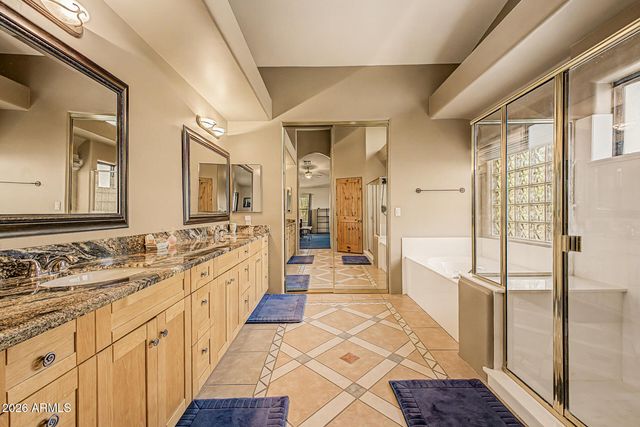 13849 E HAWKNEST Road, Scottsdale, AZ 85262