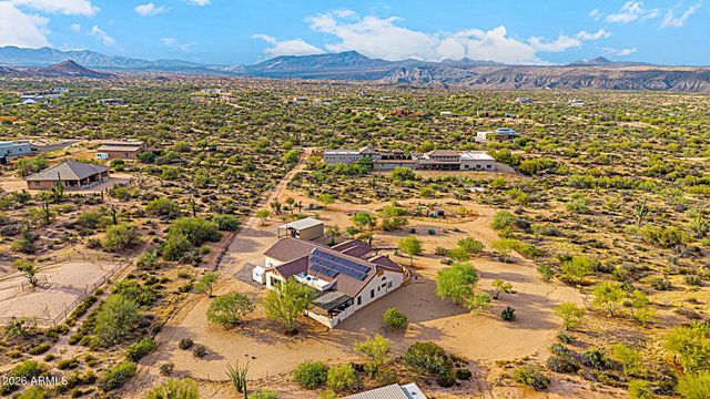 13849 E HAWKNEST Road, Scottsdale, AZ 85262