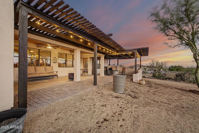 13849 E HAWKNEST Road, Scottsdale, AZ 85262