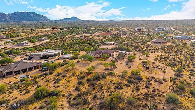 13849 E HAWKNEST Road, Scottsdale, AZ 85262