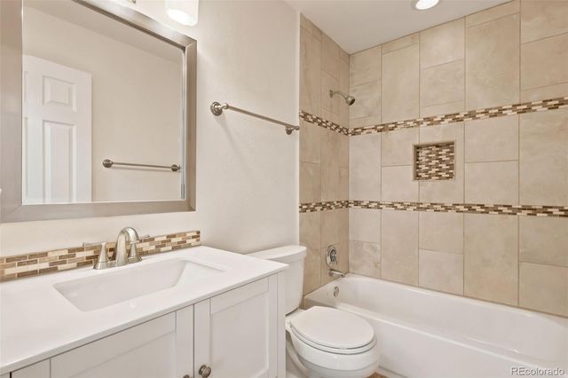 9600 Pendleton Drive, Highlands Ranch, CO 80126