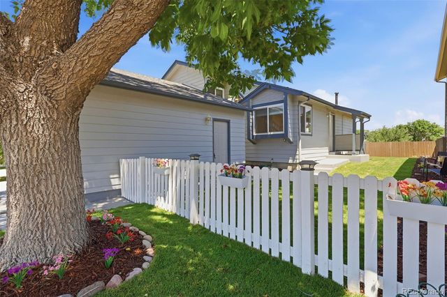 9600 Pendleton Drive, Highlands Ranch, CO 80126