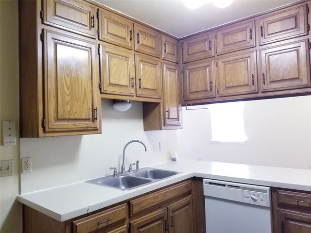 2424 Lakeview Circle 2426, Mckinney, TX 75072