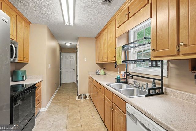 513 Wylderose Lane, Locust Grove, GA 30248