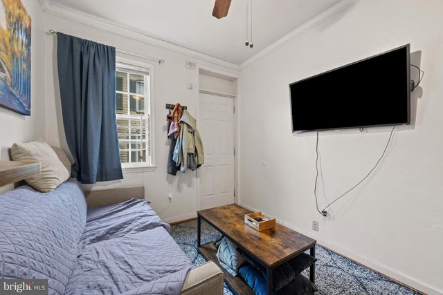 211 MADEIRA ST, Baltimore, MD 21231