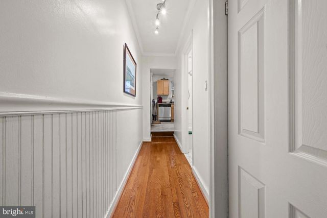 211 MADEIRA ST, Baltimore, MD 21231