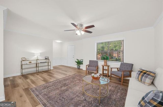 280 Winding River Road E, Sandy Springs, GA 30350