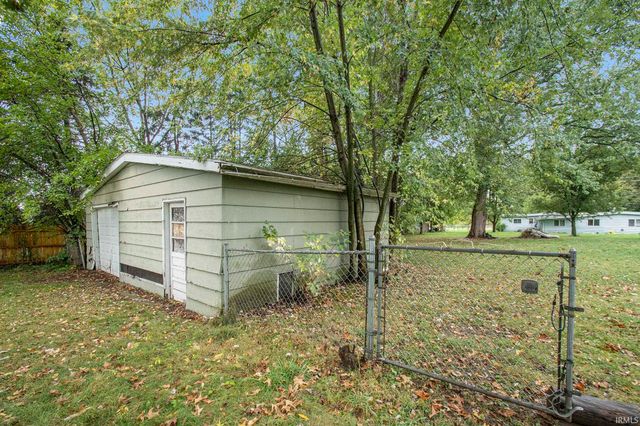 51186 State Road 19, Elkhart, IN 46514