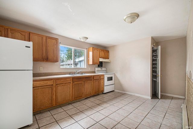 51186 State Road 19, Elkhart, IN 46514