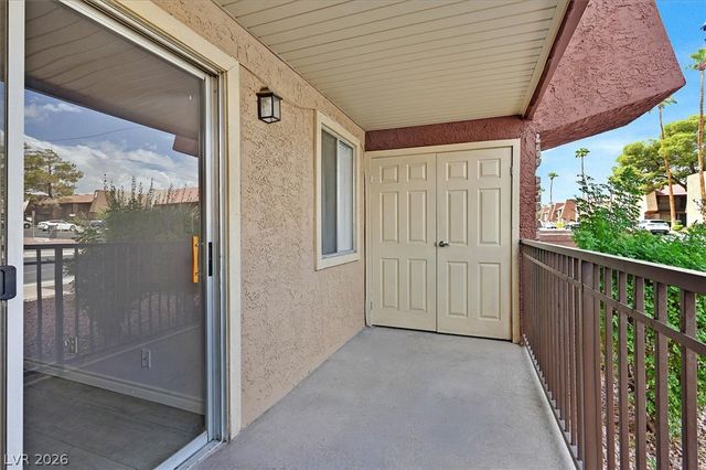 5081 River Glen Drive 97, Las Vegas, NV 89103