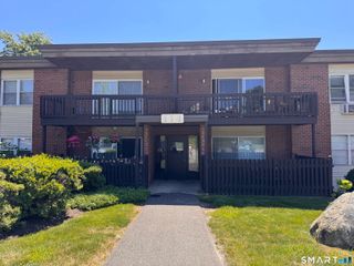 114 Balance Rock Road 10, Seymour, CT 06483