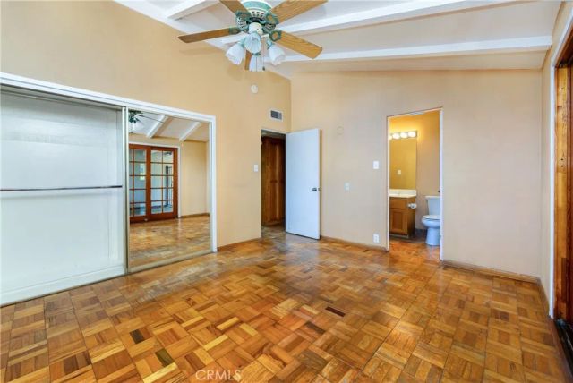 19760 Victory, Woodland Hills, CA 91367