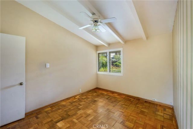 19760 Victory, Woodland Hills, CA 91367