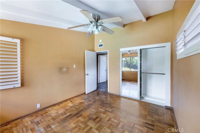 19760 Victory, Woodland Hills, CA 91367